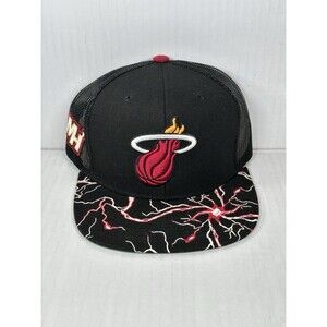Mitchell & Ness Miami Heat NBA Recharge Adjustable Snapback Hat Cap NWT